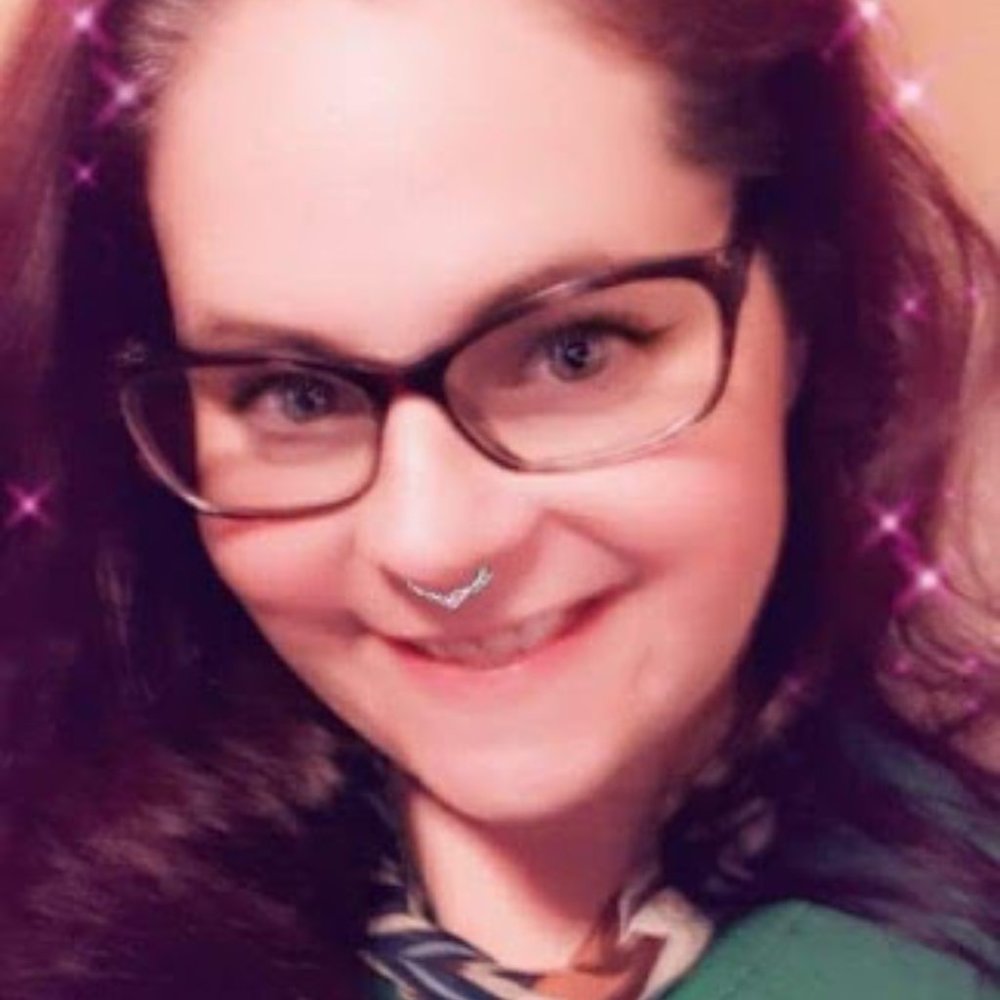 Meet your Posher, Lizzy